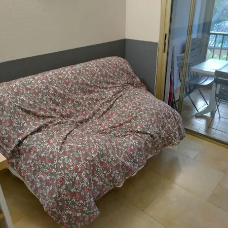 Apartament Avec Piscine A 600 M De La Le Vallon Du Roy